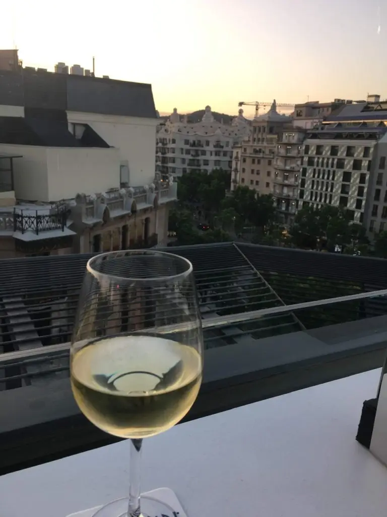 Best rooftop bars barcelona