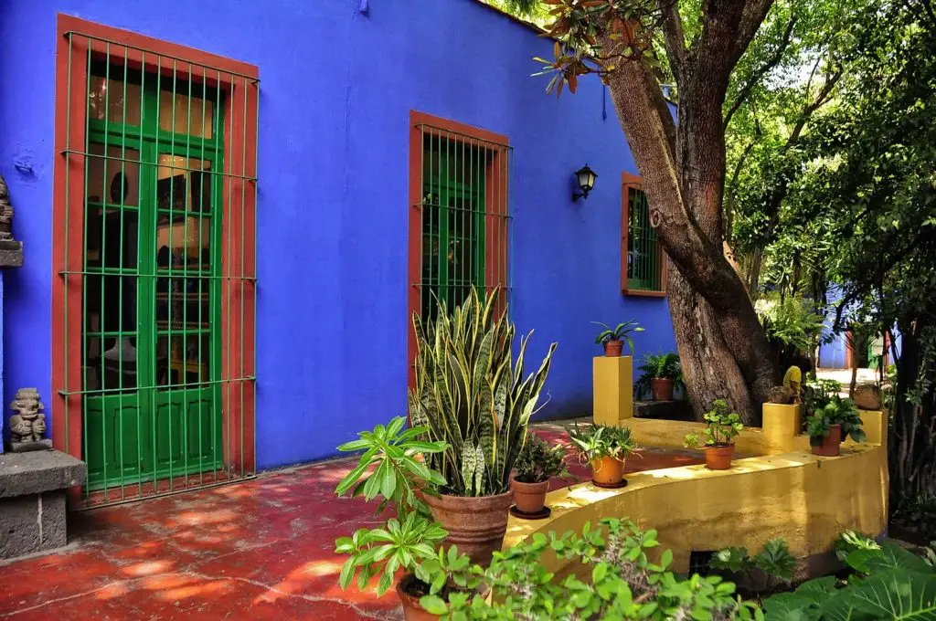 Frida kahlo museum, the blue house, casa azul