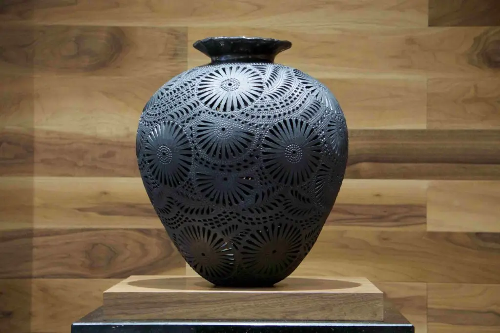 Black clay vase a great souvenir from cdmx