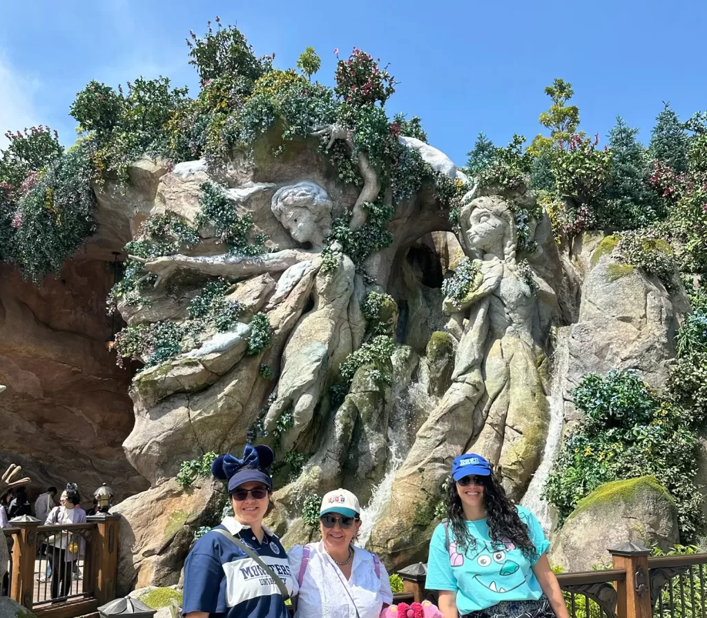 Anna and elsa carved on the rock to the entrance to Fantasy Springs in DisneySea in Tokyo